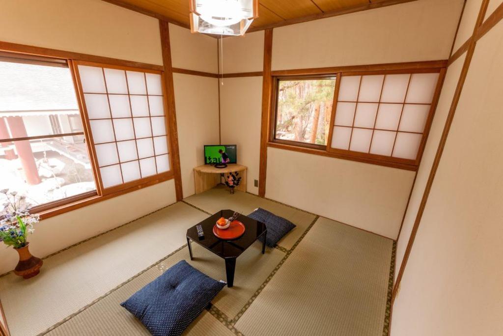 金剛寺 宿坊 成穂院 Matsukawa المظهر الخارجي الصورة